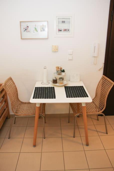 Comfy City Hideaway Kalamata Eksteriør billede